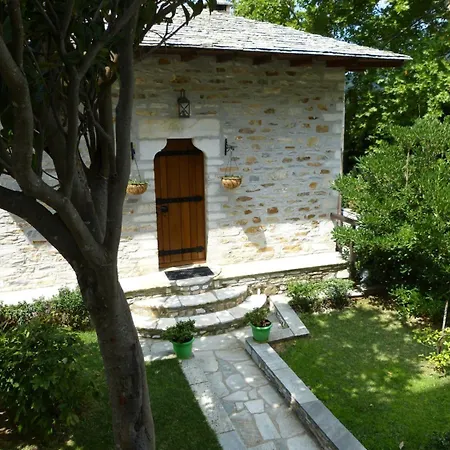 Oda ve Kahvaltı Ta Xelidonakia 5*