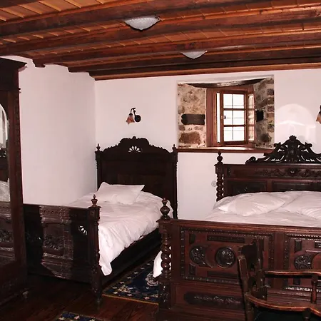 Ta Xelidonakia 5* Pinakátesz