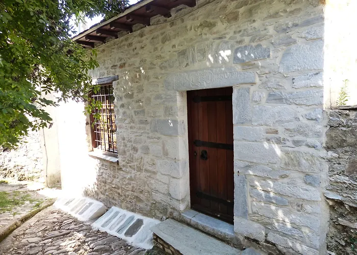 Ta Xelidonakia 5* Pinakatai