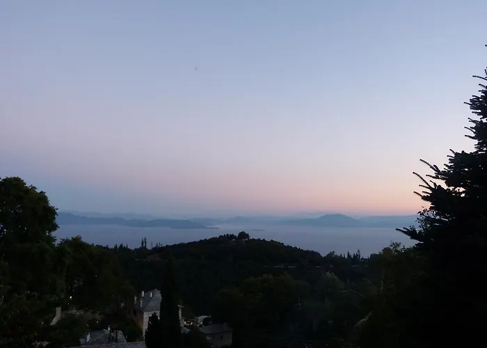 Ta Xelidonakia 5* Pinakátai